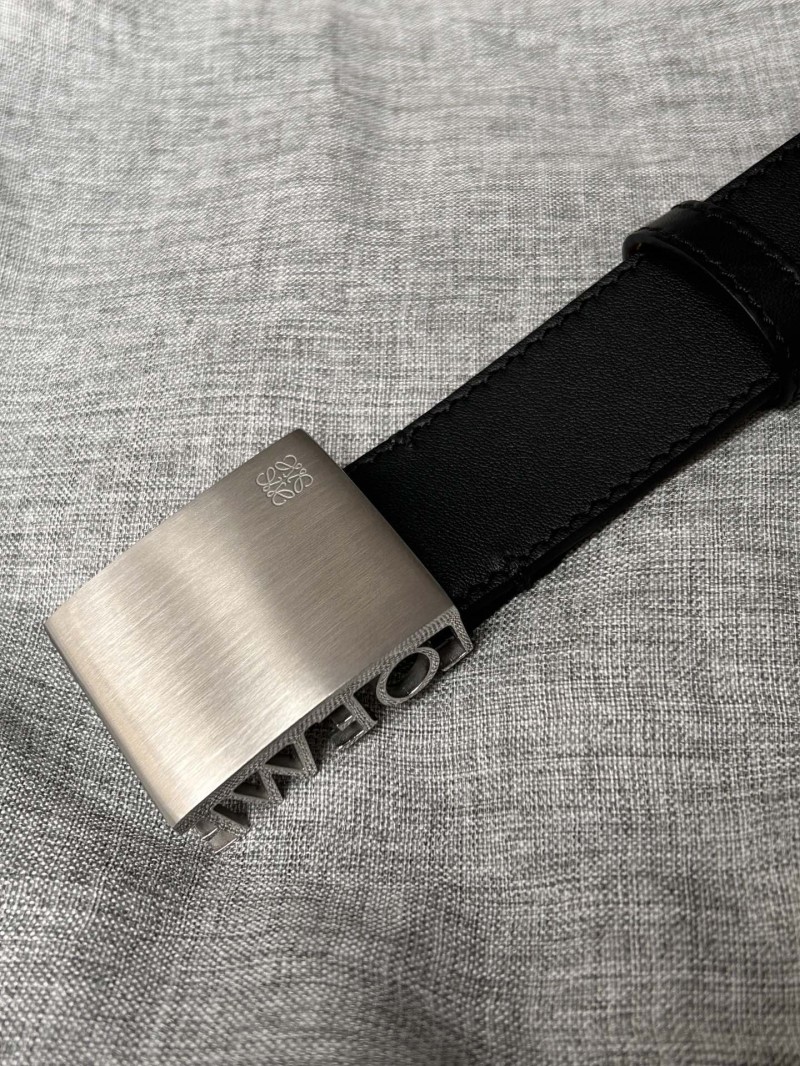 L0ew* belts